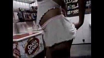 Play Diosa del servicar 4