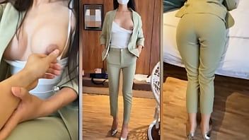 Play The "domestic" young white-collar woman is anxious to go to work and is not allowed to fuck, she feels soft and hard, and she feels like she is inserted in