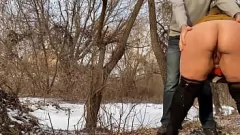 Play Milf Pisses in Public: Chubby Mature Flaunts Huge Ass in Pantyhose