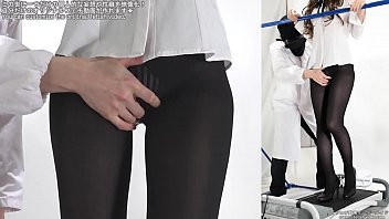 Play Pantyhose　walking play