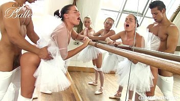 Play Fuck the Swan Lake