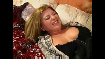 Play Mature Mom in Black Stockings