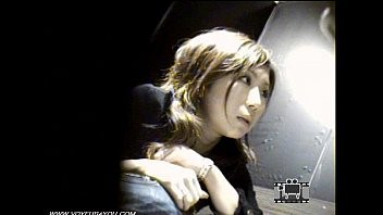 Play Force Entry Shocking Restroom (voyeur toilet japan) 3