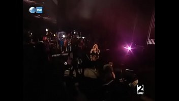 Play Shakira - Live
