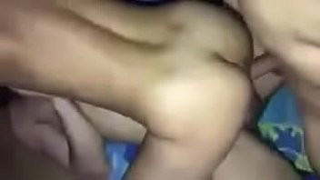 Play Cornudo presta esposa a su amigo mientras graba